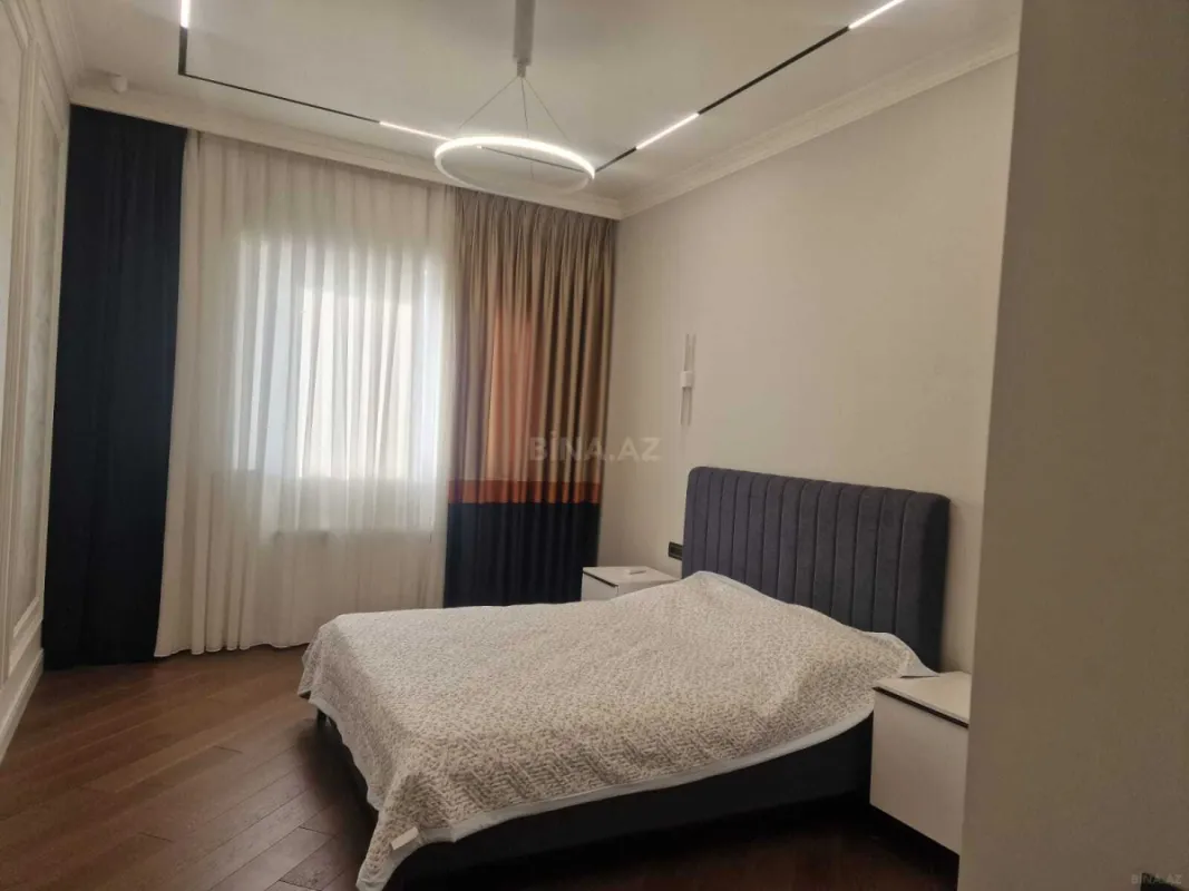 Kirayə verilir 3 otaqlı mənzil 160 m²