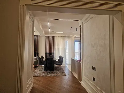 Kirayə verilir 3 otaqlı mənzil 160 m²