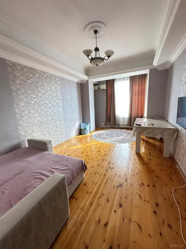 Satılır 3 otaqlı mənzil 90 m²