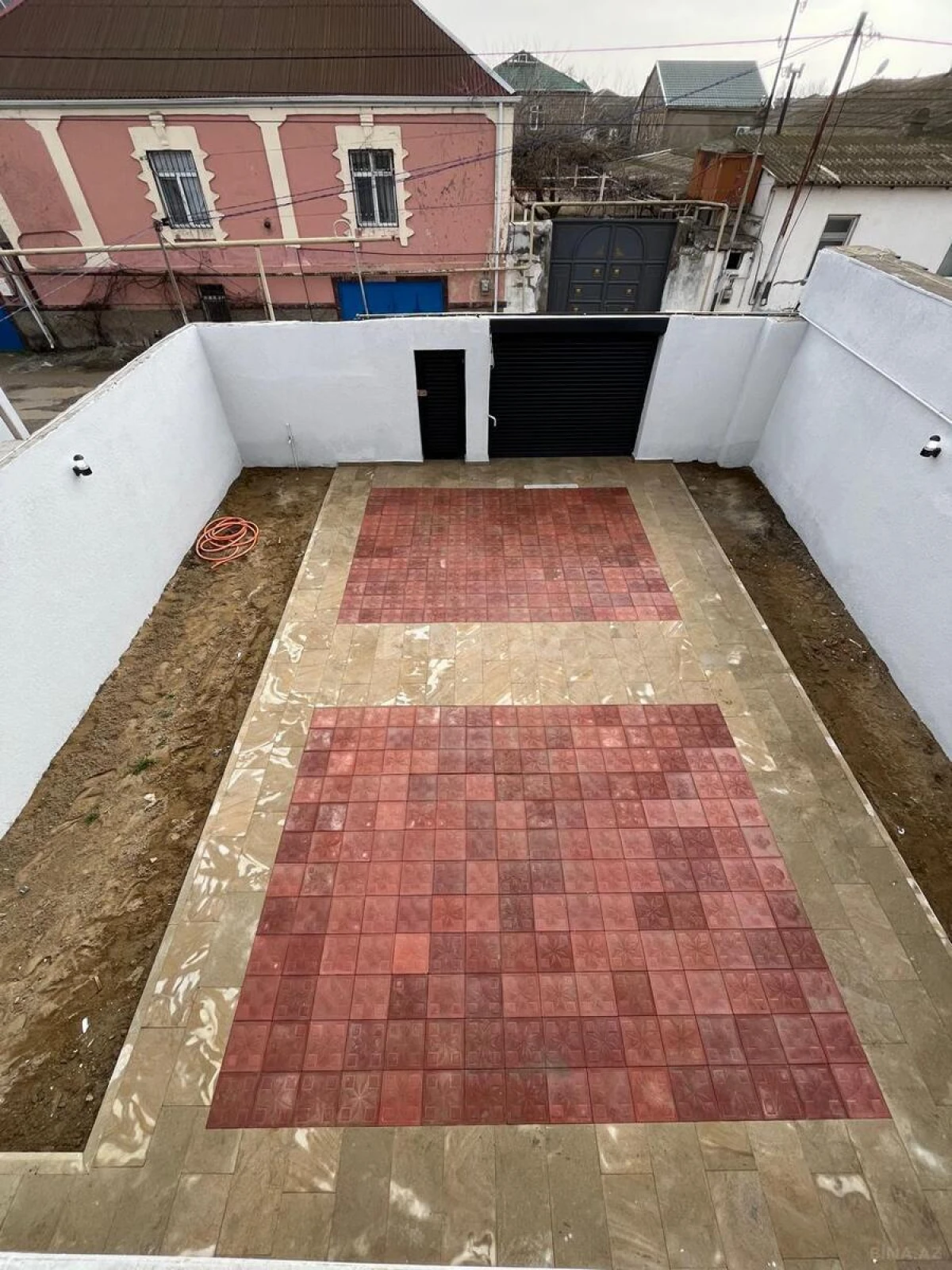 Satılır 5 otaqlı həyət evi 150 m²