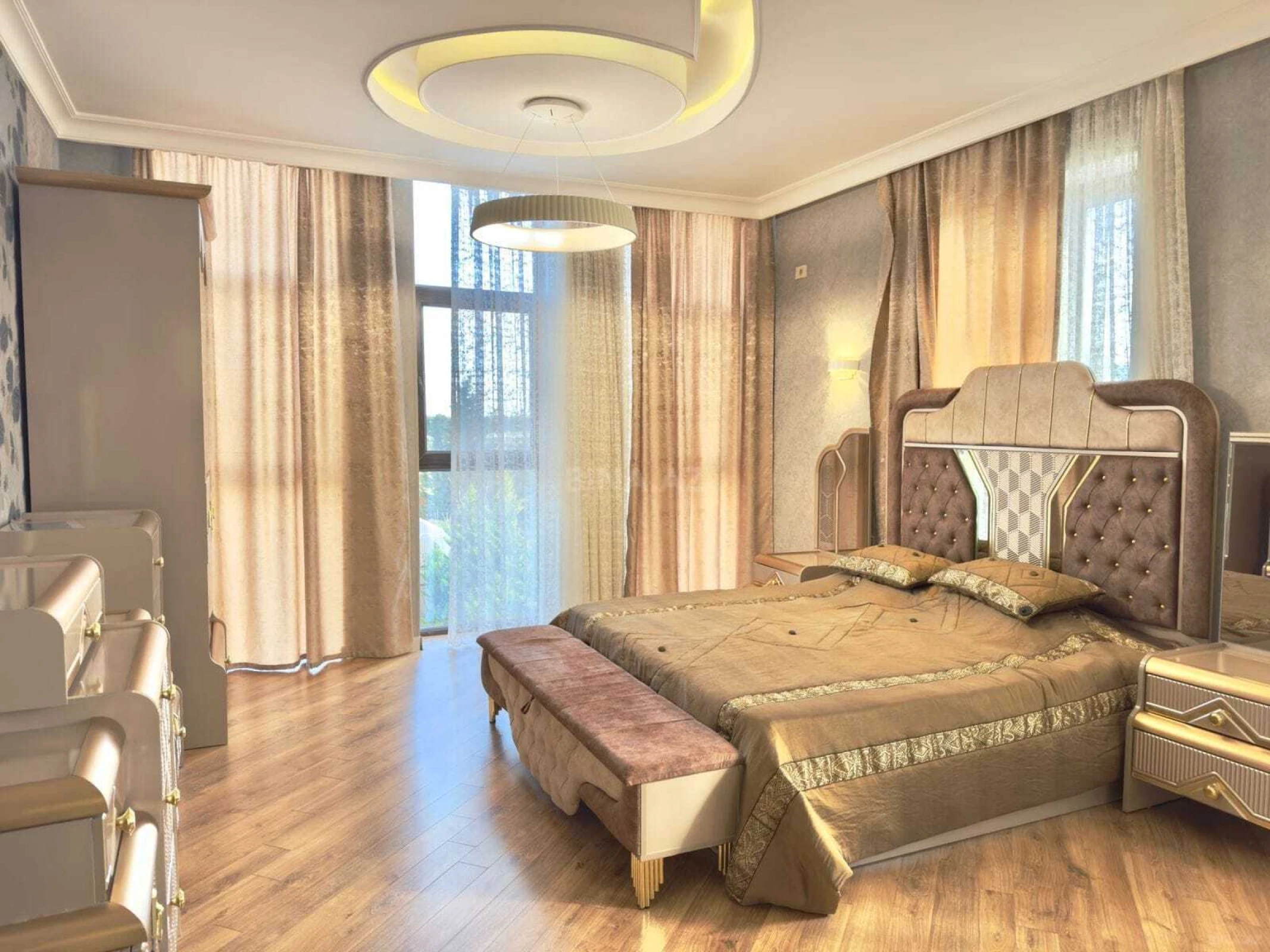 Satılır 8 otaqlı həyət evi 400 m²