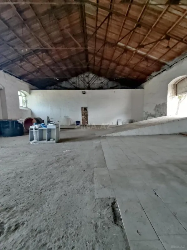 Kirayə verilir obyekt 350 m²