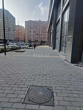 Kirayə verilir obyekt 301 m²