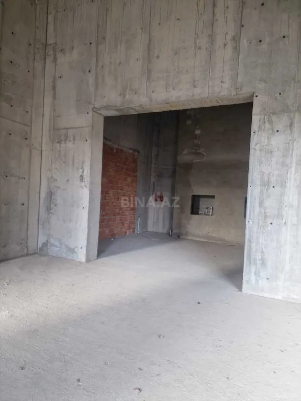 Kirayə verilir obyekt 301 m²