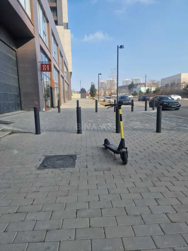 Kirayə verilir obyekt 301 m²