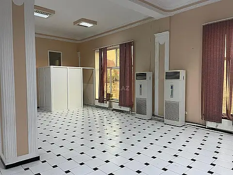 Kirayə verilir obyekt 7600 m²