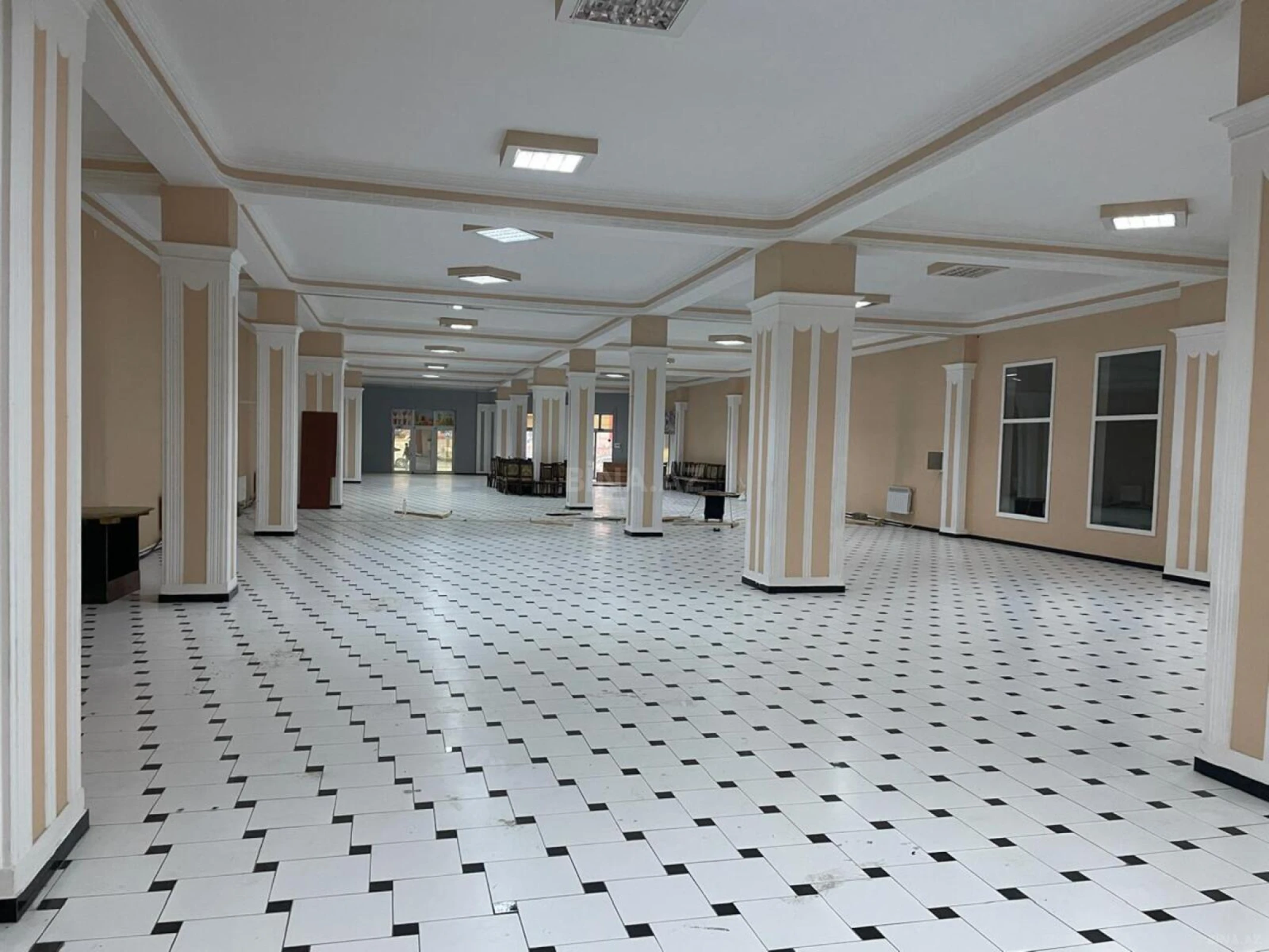 Kirayə verilir obyekt 7600 m²