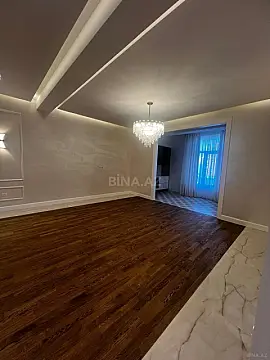 Satılır 3 otaqlı mənzil 136 m²