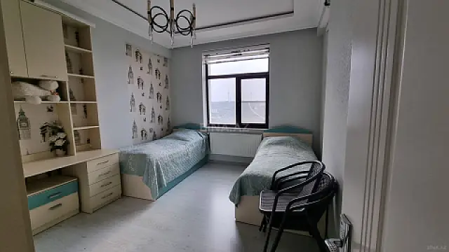 Kirayə verilir 3 otaqlı mənzil 85 m²