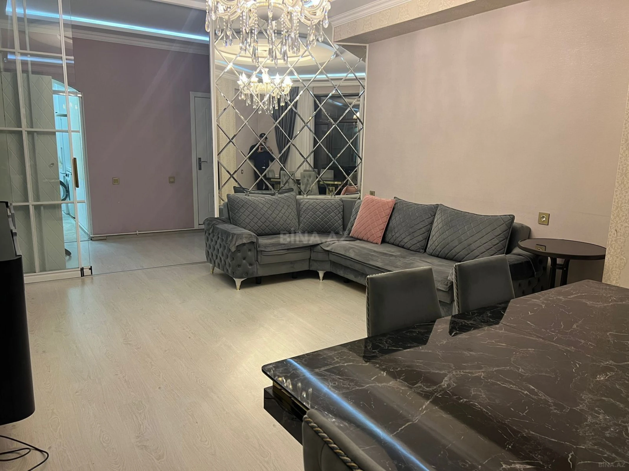 Kirayə verilir 3 otaqlı mənzil 85 m²