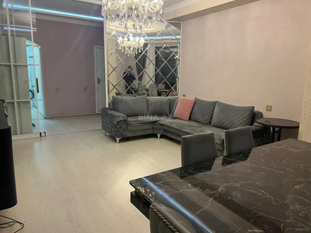 Kirayə verilir 3 otaqlı mənzil 85 m²
