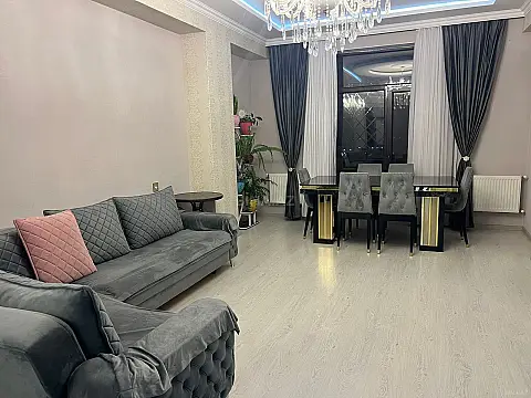 Kirayə verilir 3 otaqlı mənzil 85 m²