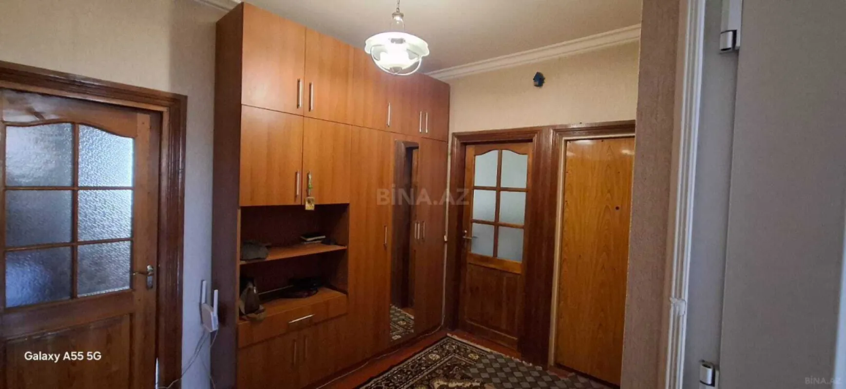 Satılır 4 otaqlı mənzil 110 m²
