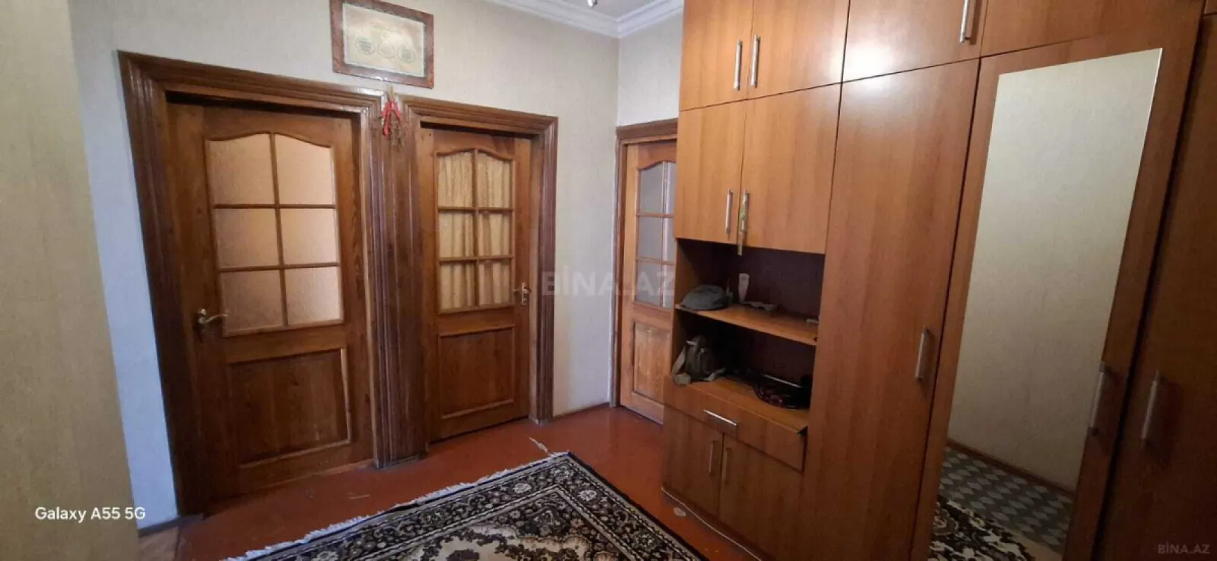 Satılır 4 otaqlı mənzil 110 m²