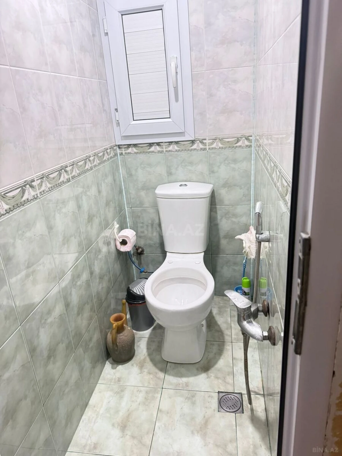 Satılır 4 otaqlı mənzil 110 m²