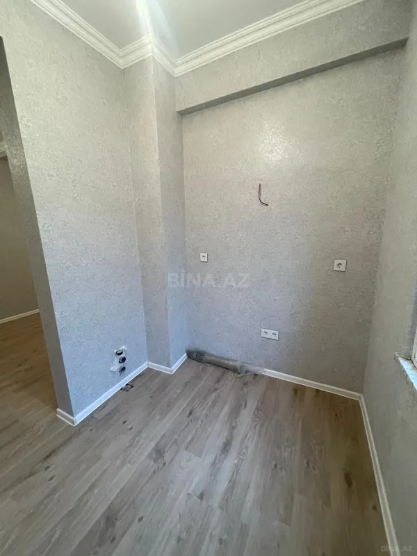 Satılır 2 otaqlı mənzil 73 m²