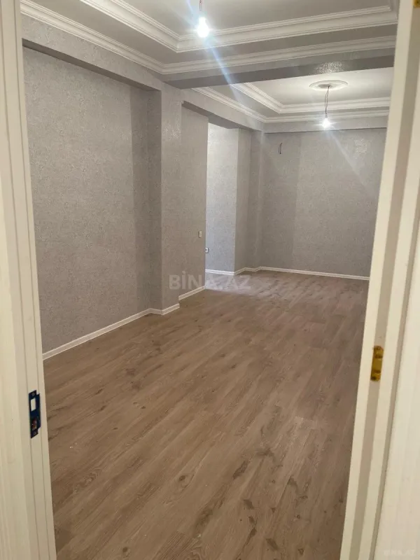 Satılır 2 otaqlı mənzil 73 m²