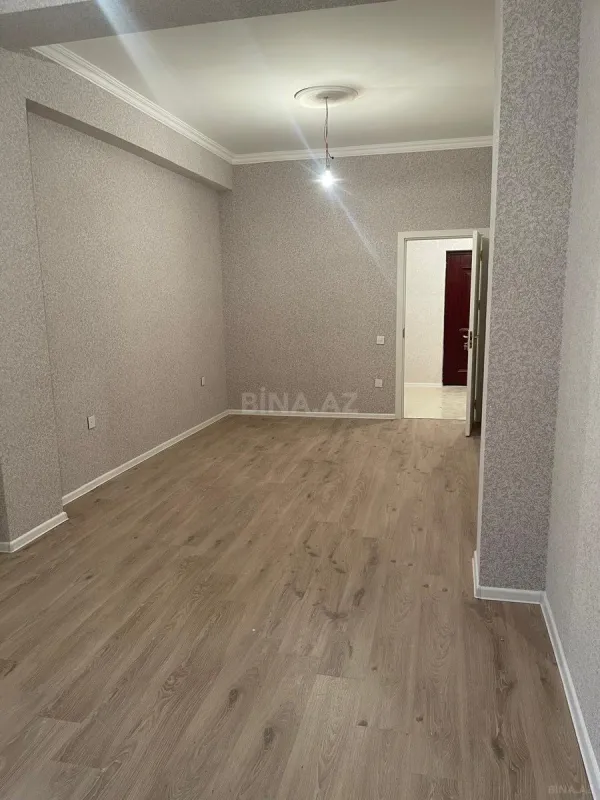 Satılır 2 otaqlı mənzil 73 m²