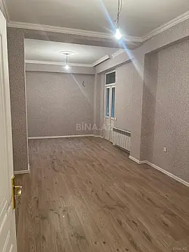Satılır 2 otaqlı mənzil 73 m²