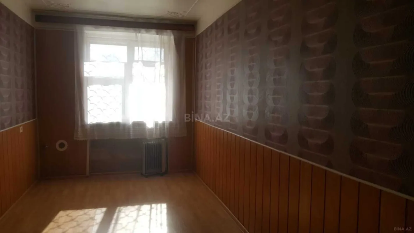 Satılır 4 otaqlı mənzil 95 m²