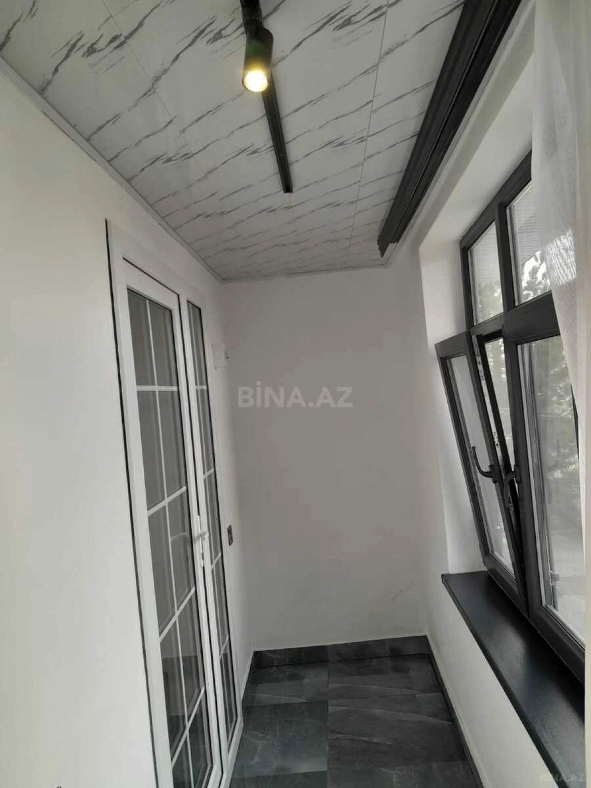 Satılır 3 otaqlı mənzil 62 m²