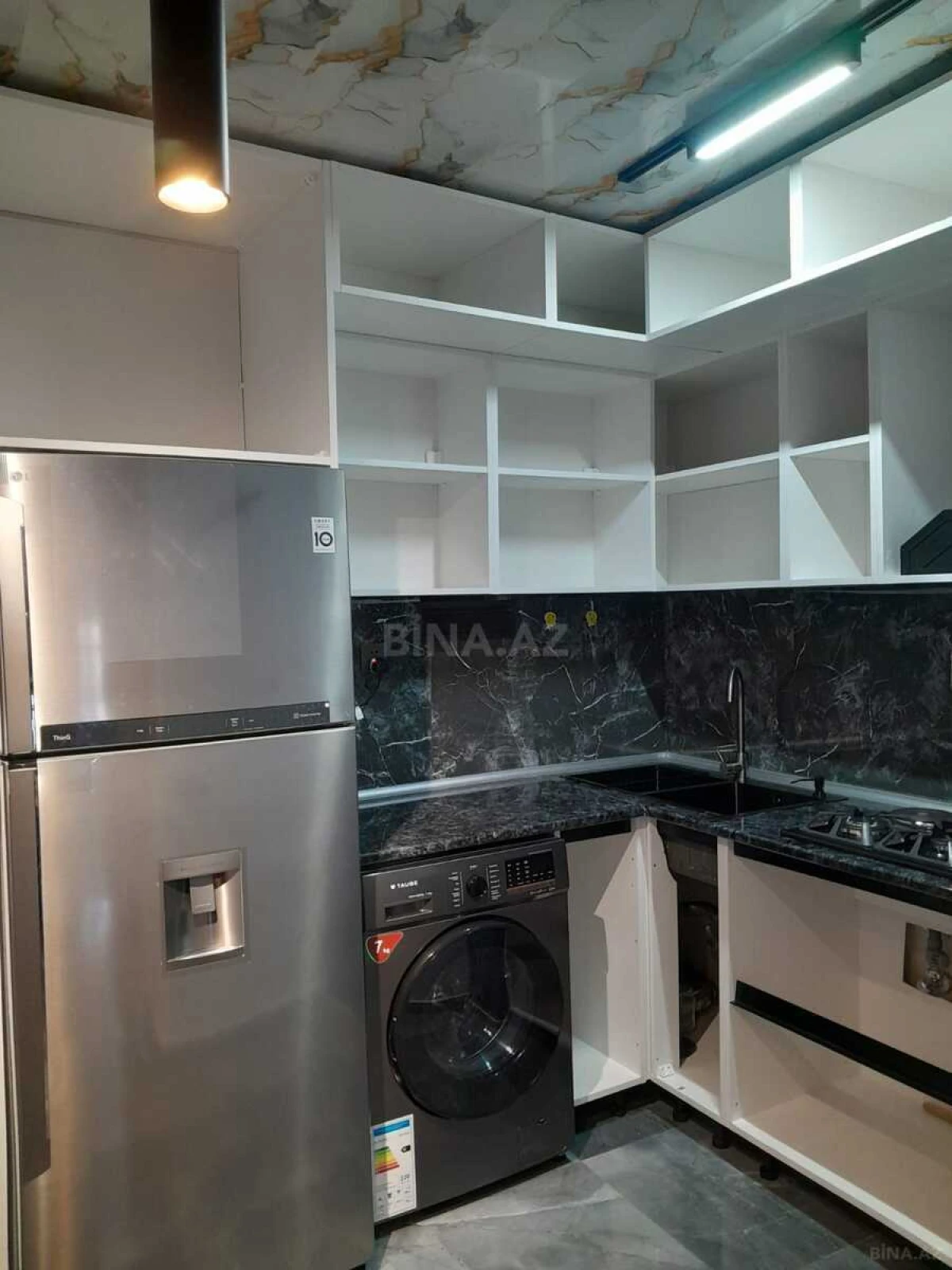 Satılır 3 otaqlı mənzil 62 m²