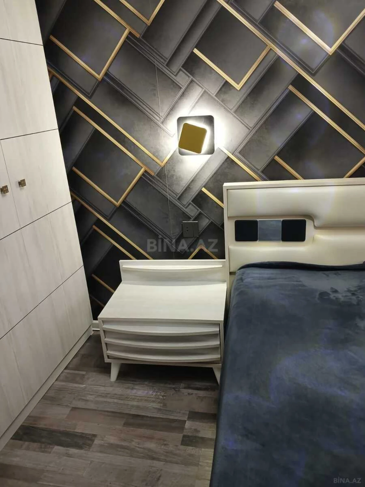 Satılır 3 otaqlı mənzil 62 m²