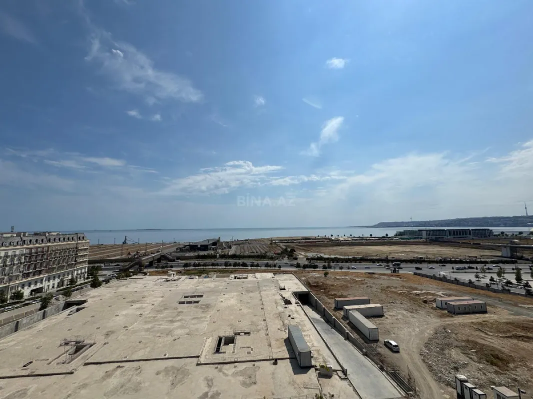 Satılır 3 otaqlı mənzil 111 m²