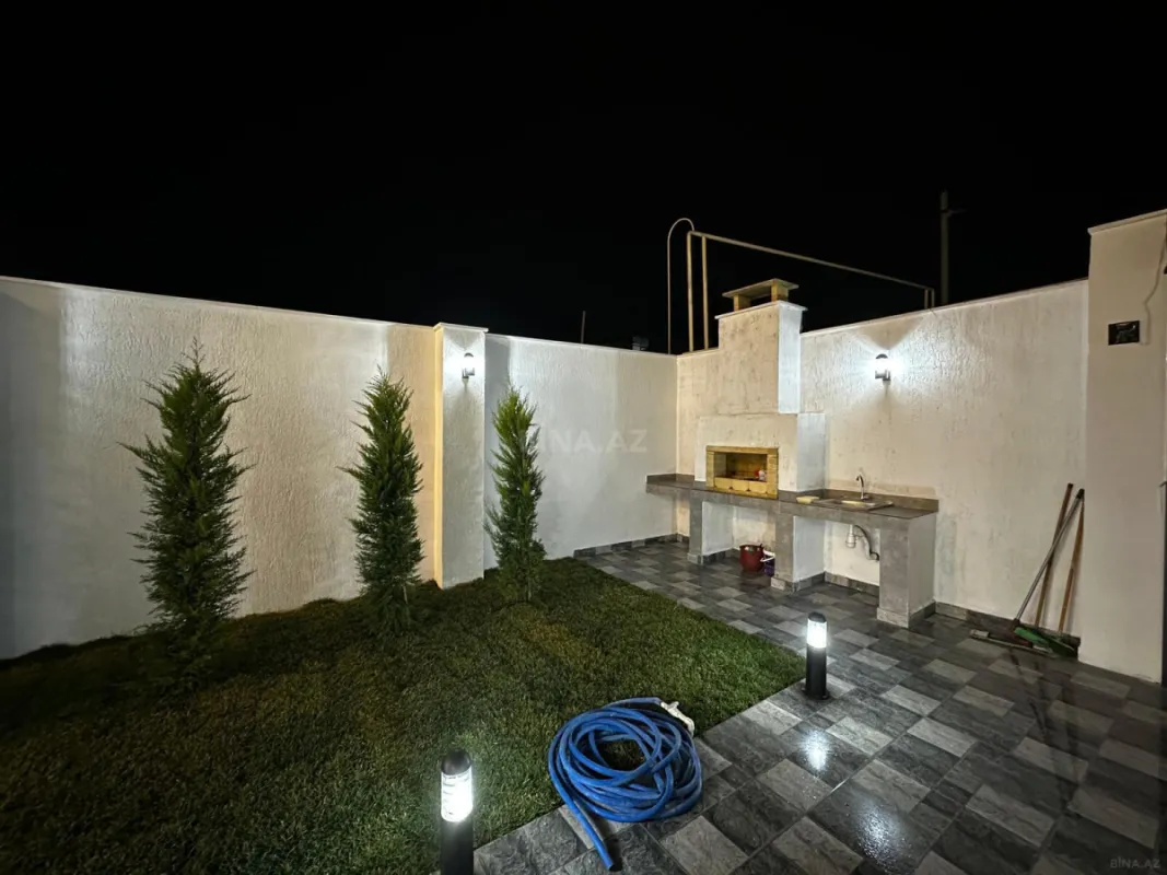 Satılır 4 otaqlı həyət evi 155 m²