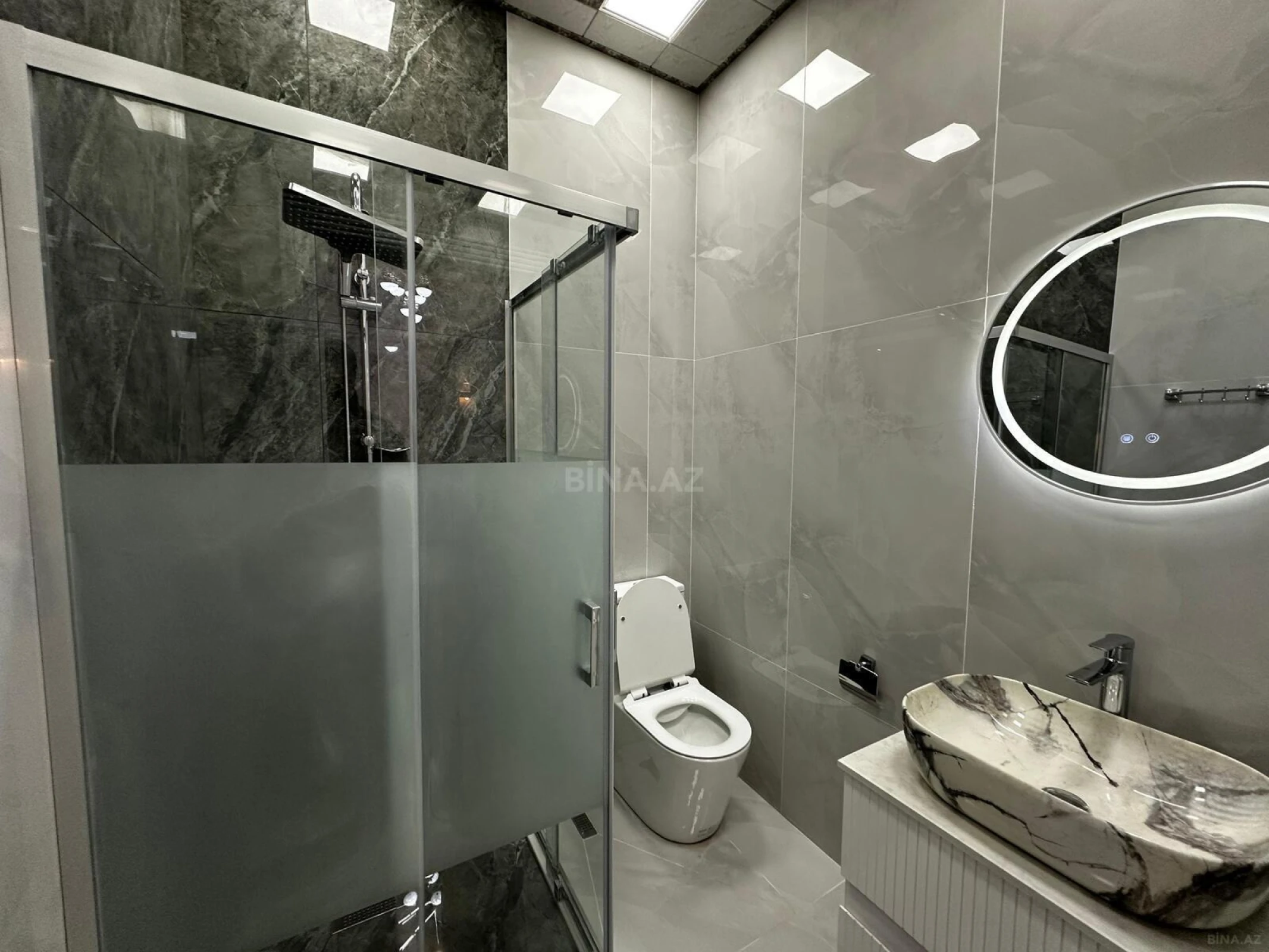 Satılır 4 otaqlı həyət evi 155 m²