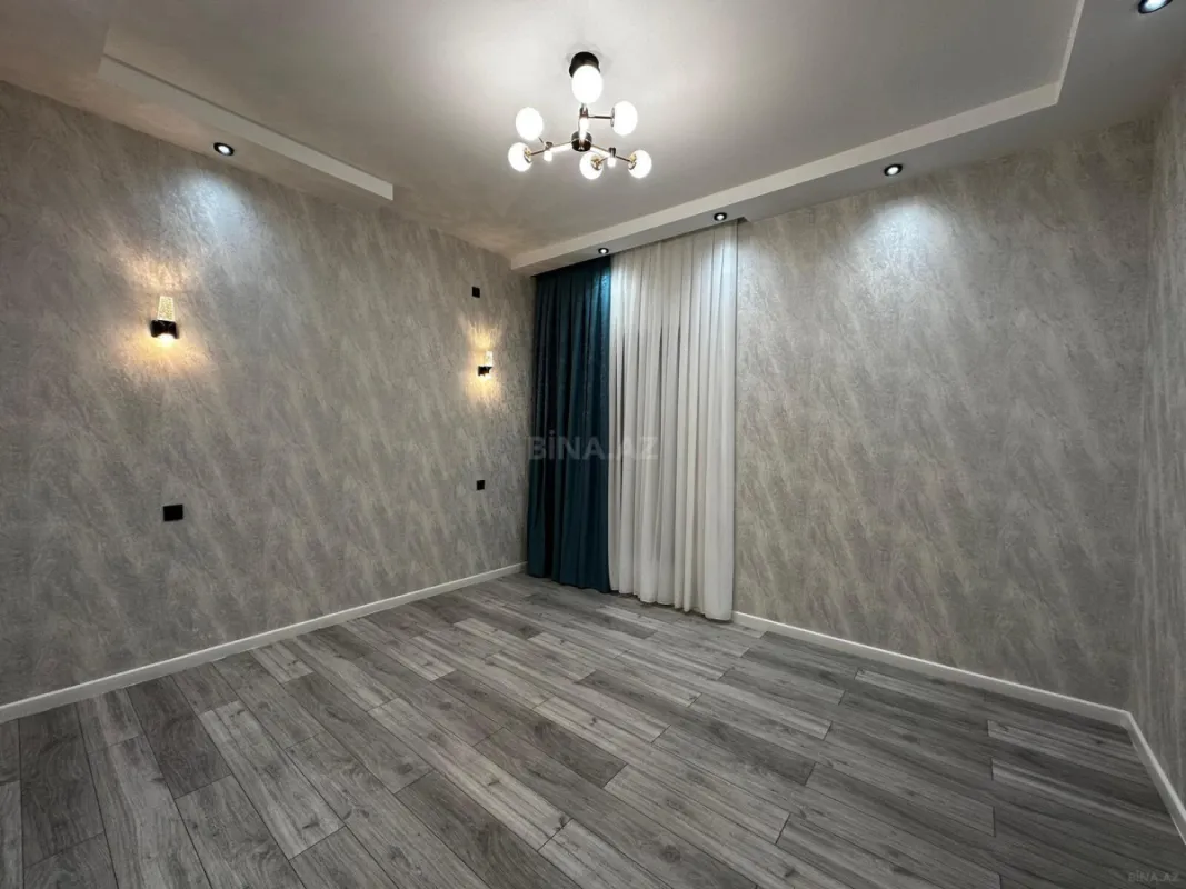 Satılır 4 otaqlı həyət evi 155 m²