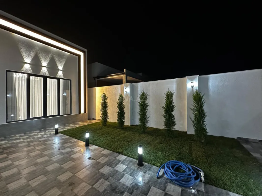 Satılır 4 otaqlı həyət evi 155 m²