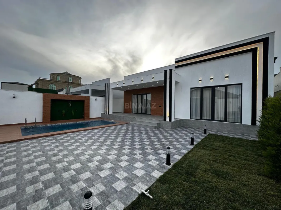 Satılır 4 otaqlı həyət evi 155 m²