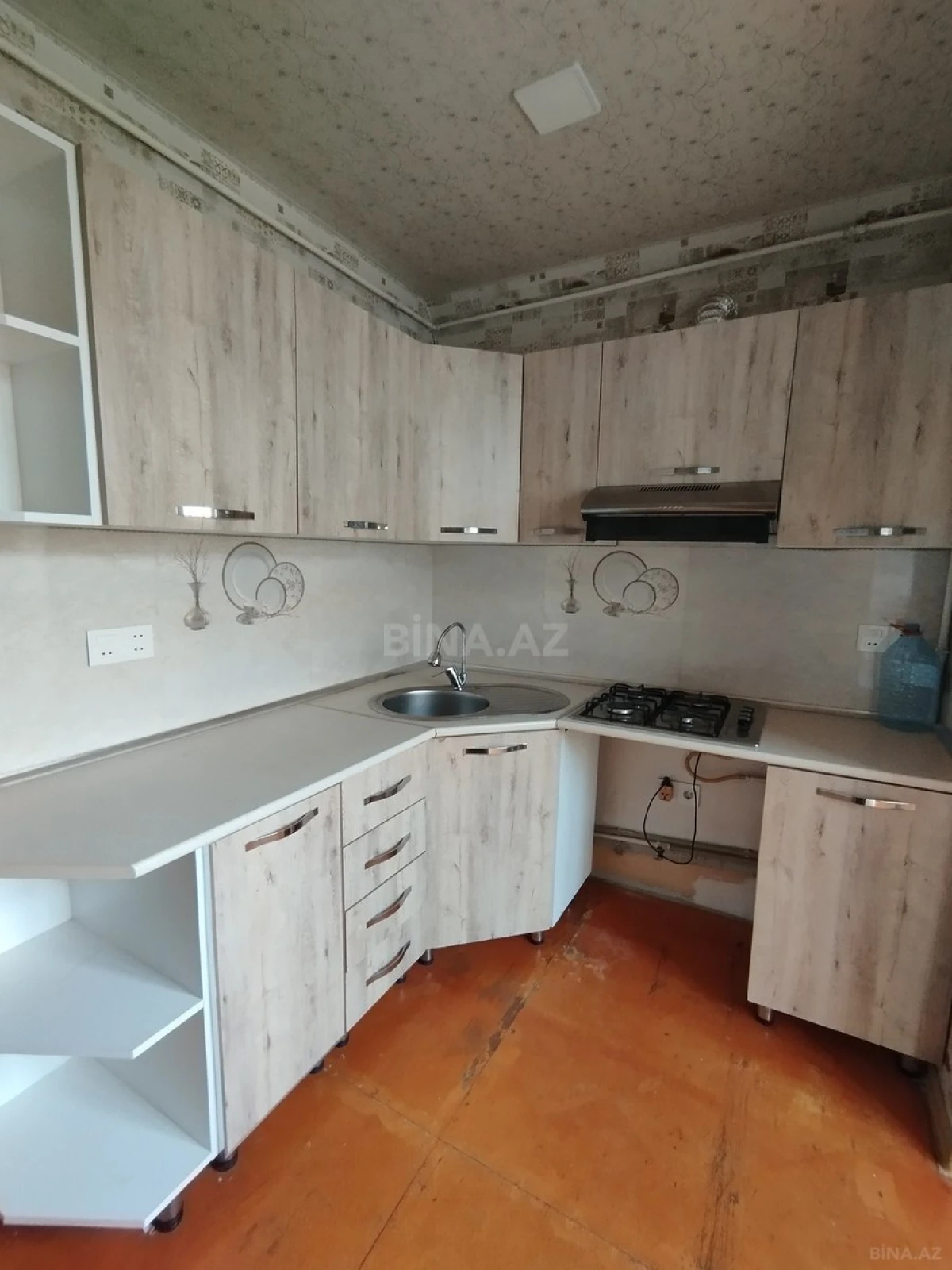 Kirayə verilir 2 otaqlı mənzil 60 m²