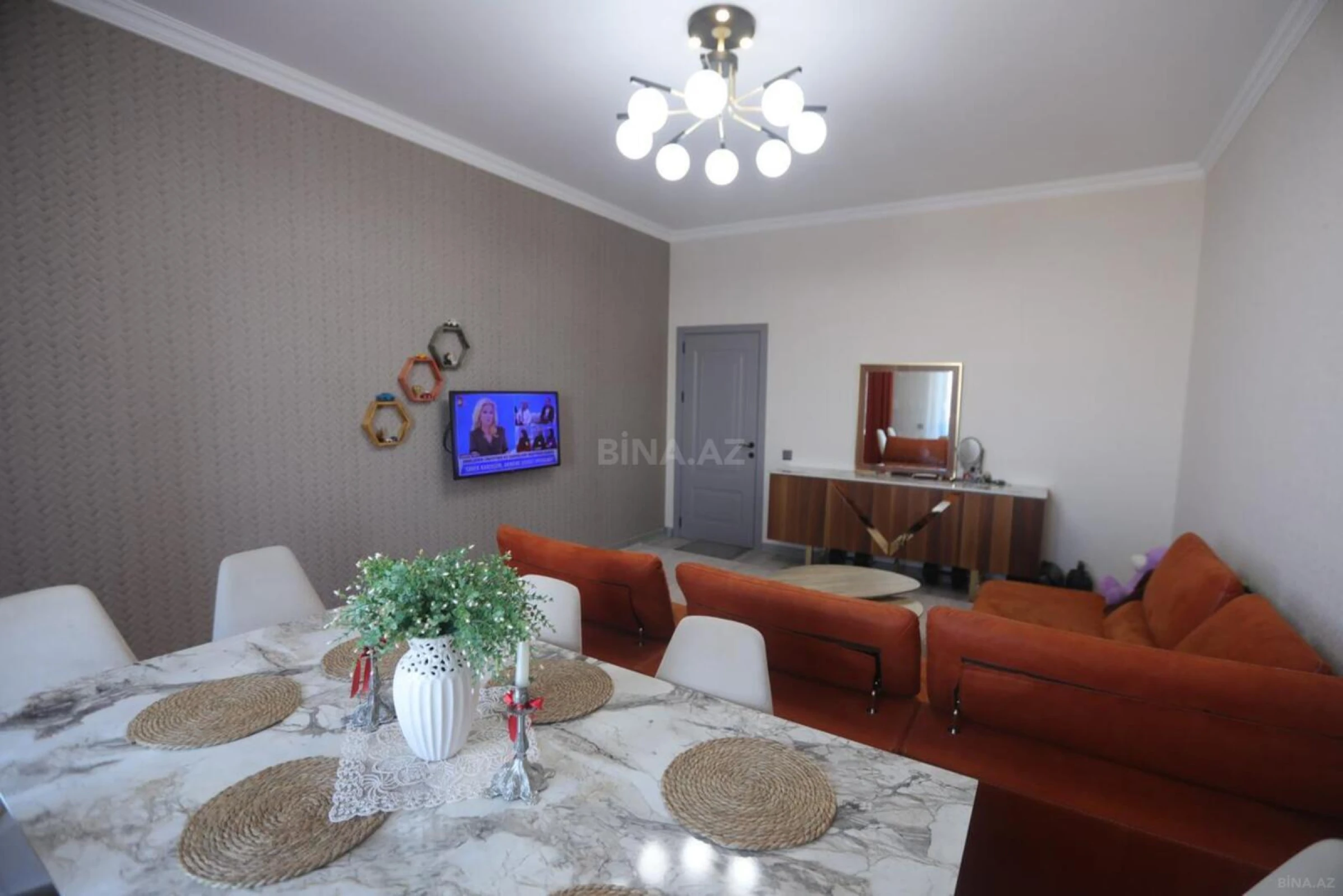 Satılır 2 otaqlı mənzil 59 m²