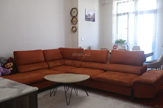Satılır 2 otaqlı mənzil 59 m²