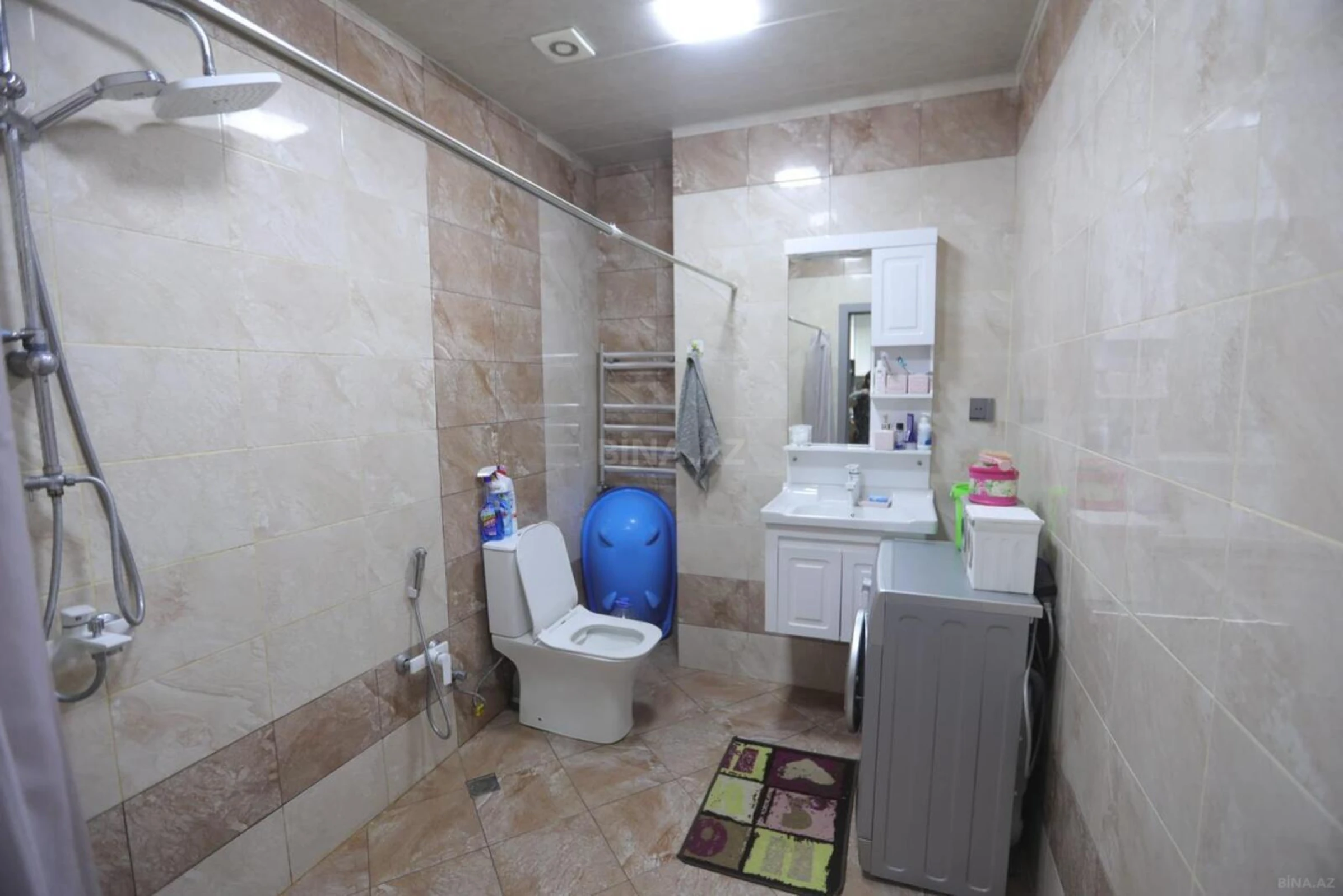 Satılır 2 otaqlı mənzil 59 m²