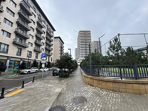 Satılır 2 otaqlı mənzil 71 m²