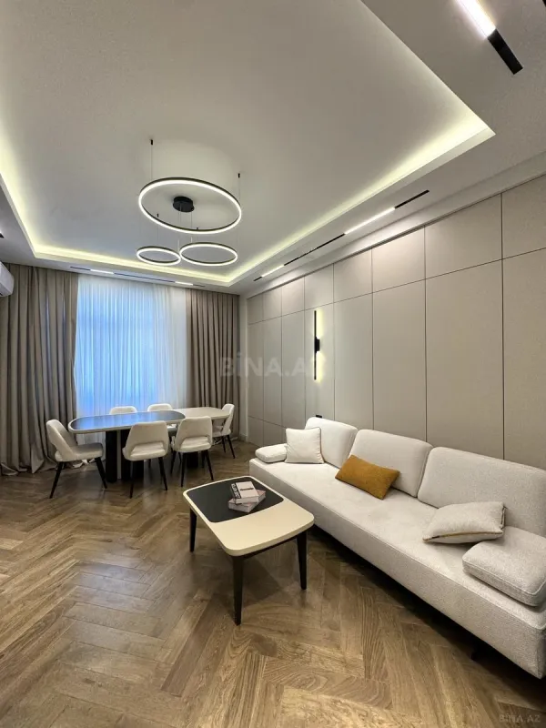 Satılır 2 otaqlı mənzil 86 m²