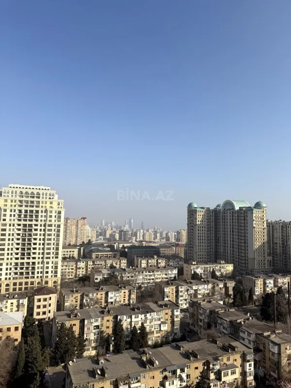 Satılır 2 otaqlı mənzil 86 m²