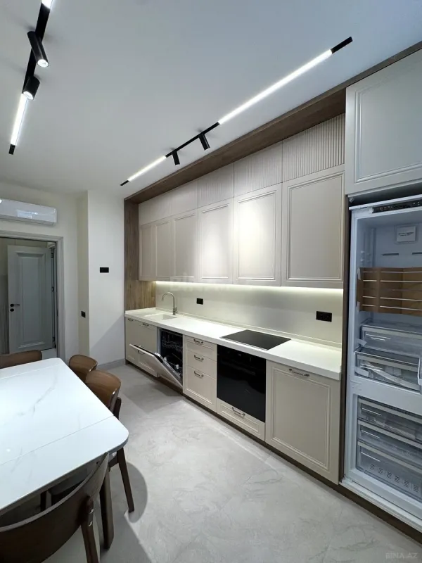 Satılır 2 otaqlı mənzil 86 m²