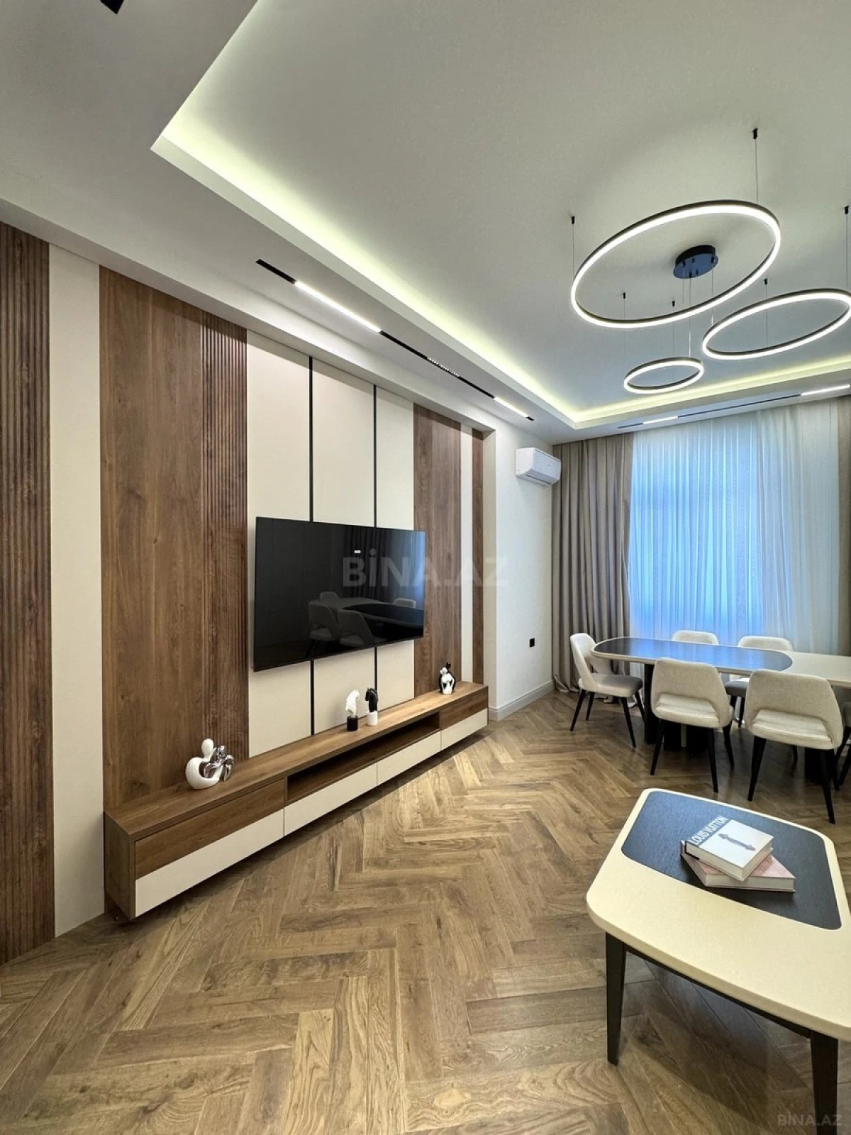 Satılır 2 otaqlı mənzil 86 m²