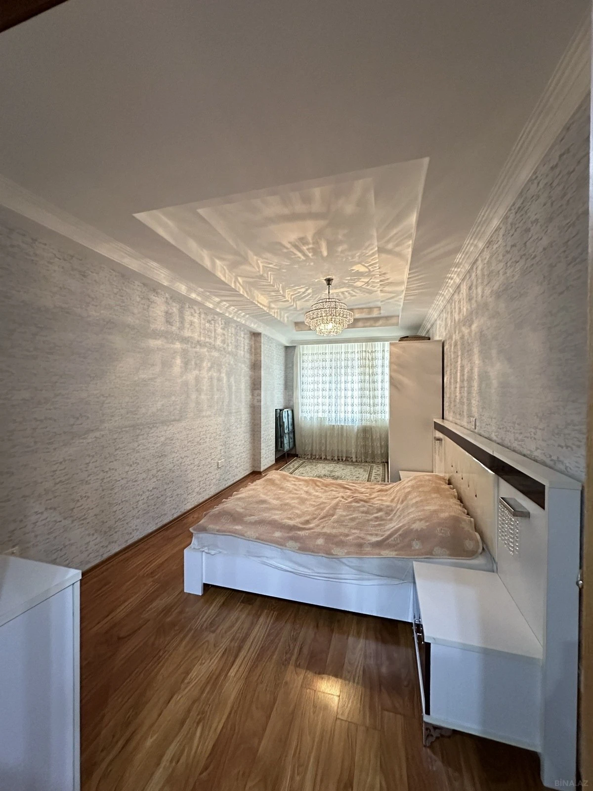 Satılır 3 otaqlı mənzil 100 m²