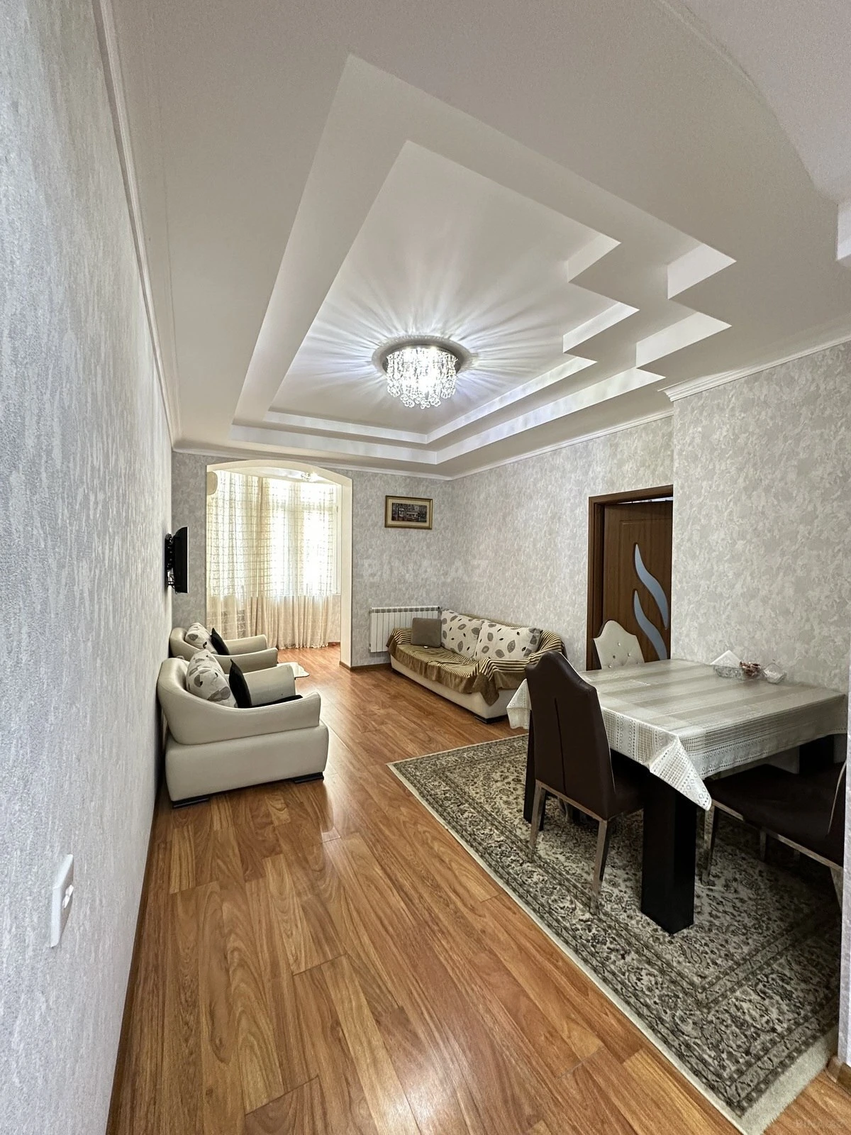 Satılır 3 otaqlı mənzil 100 m²