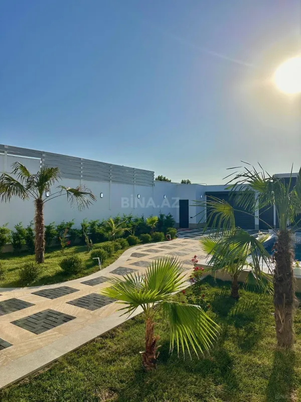 Satılır 5 otaqlı həyət evi 220 m²