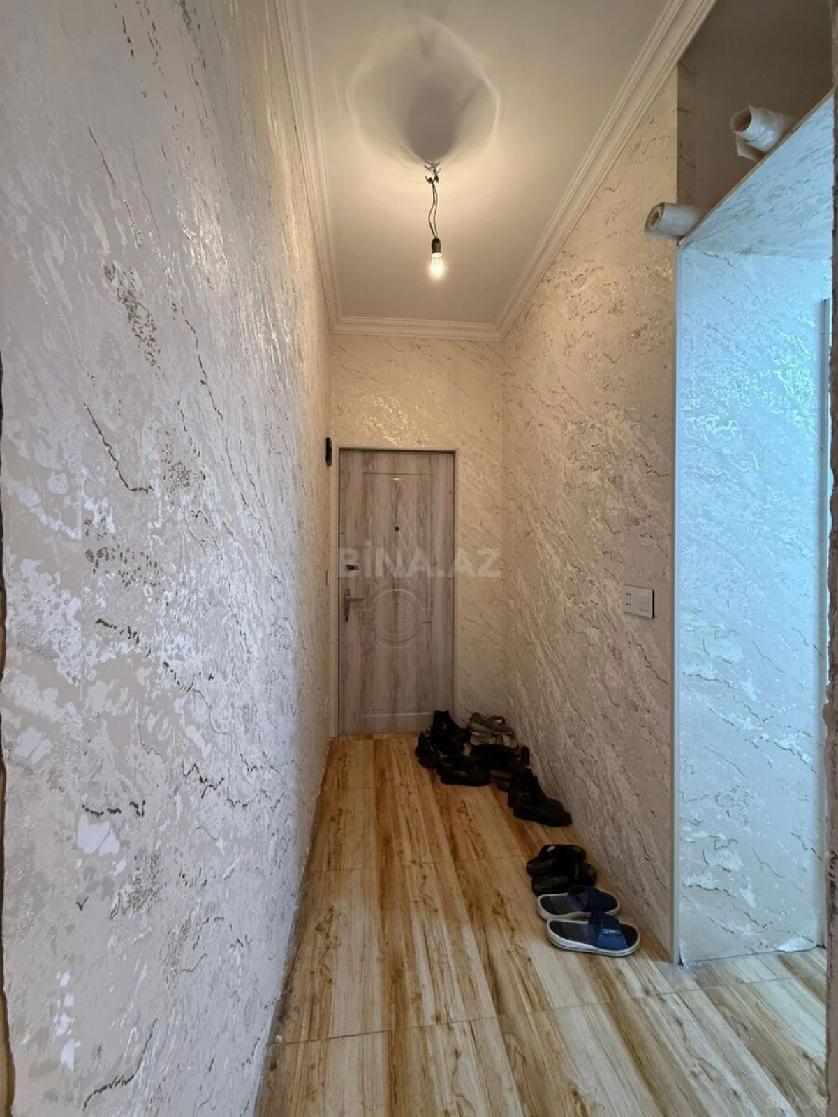Satılır 3 otaqlı mənzil 58 m²