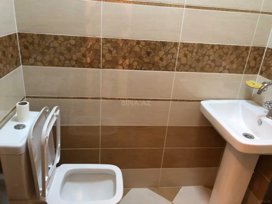 Satılır 2 otaqlı mənzil 86 m²