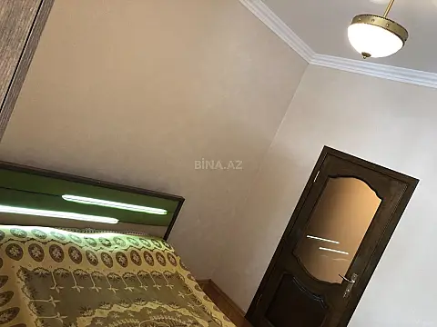 Satılır 2 otaqlı mənzil 86 m²