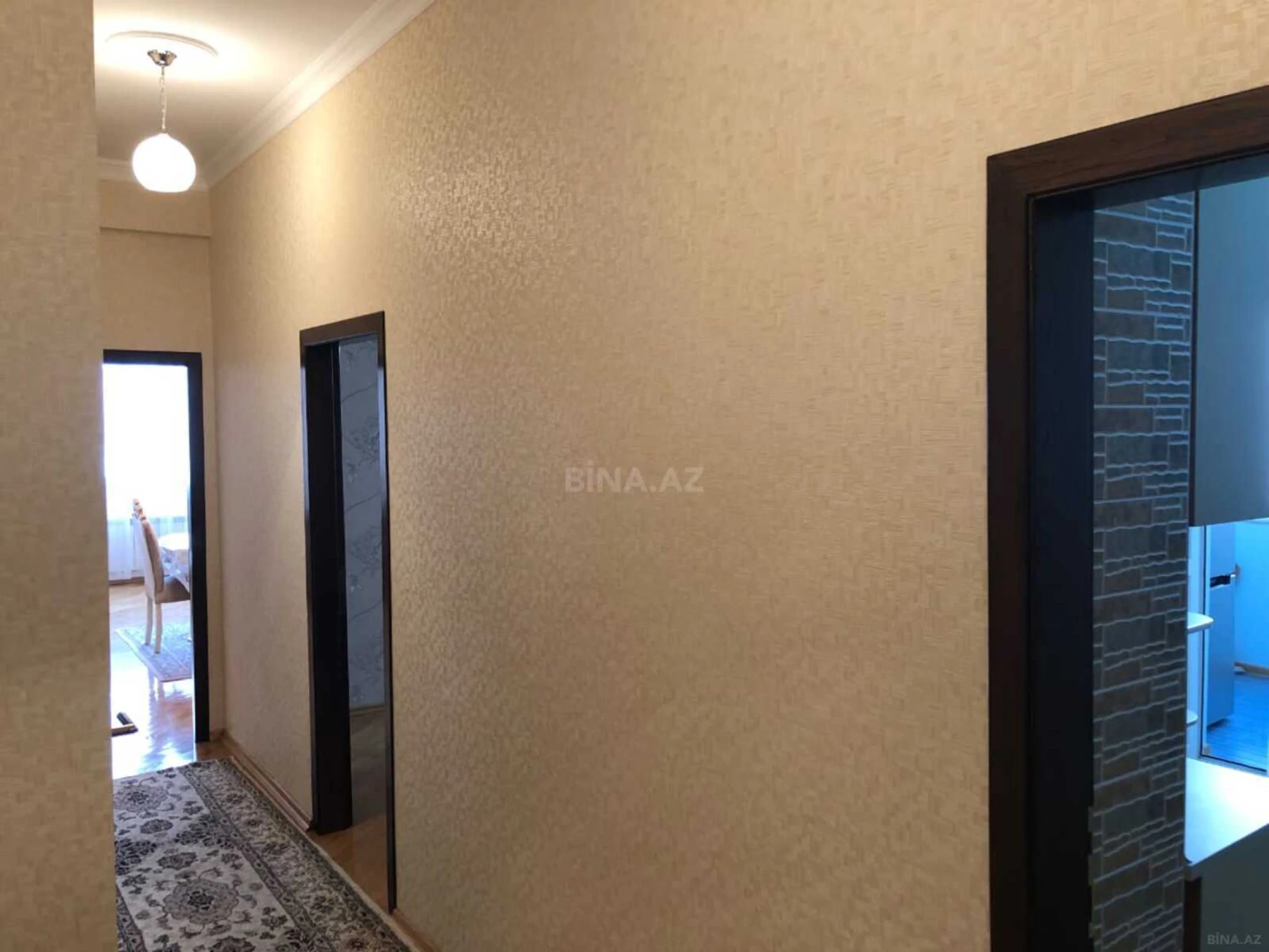 Satılır 2 otaqlı mənzil 86 m²