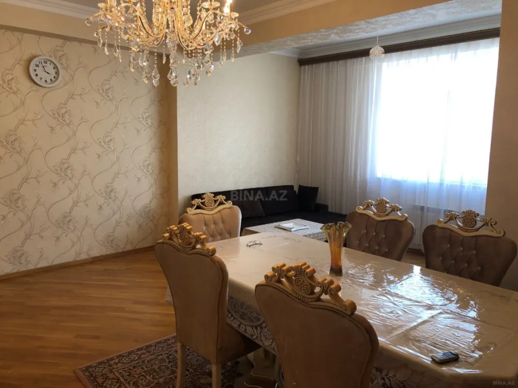 Satılır 2 otaqlı mənzil 86 m²